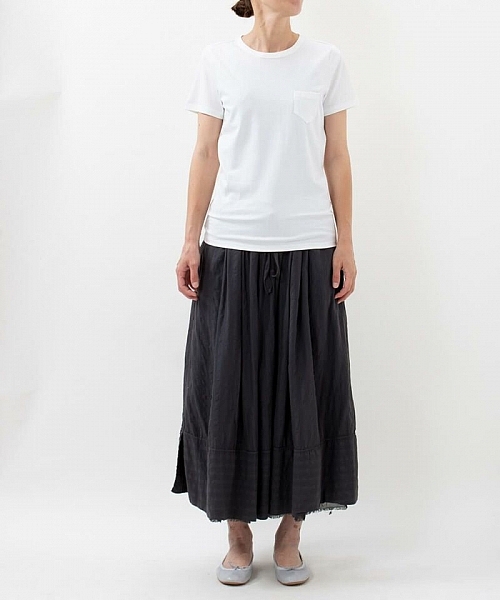 未使用 intoca. イントゥーカ 定番リブTシャツ カットソー 未使用 intoca. イントゥーカ 定番リブTシャツ カットソー