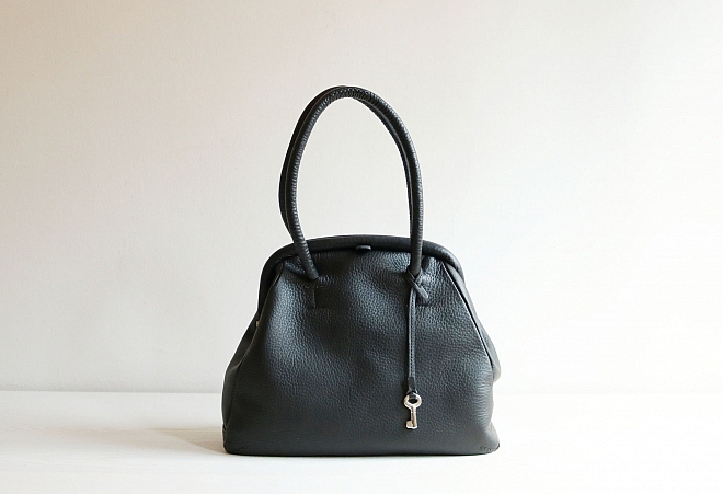 予約完売│「しっくりバッグ」 - MADRIGAL（マドリガル） 