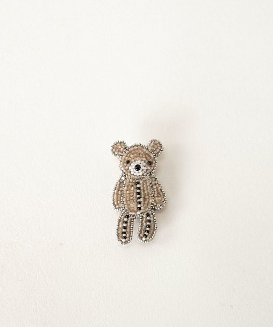 bear-brooch