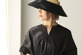 背中に宿る美しさ|セナカドレス