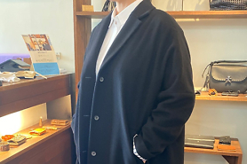 「あのコート、ありますか？」