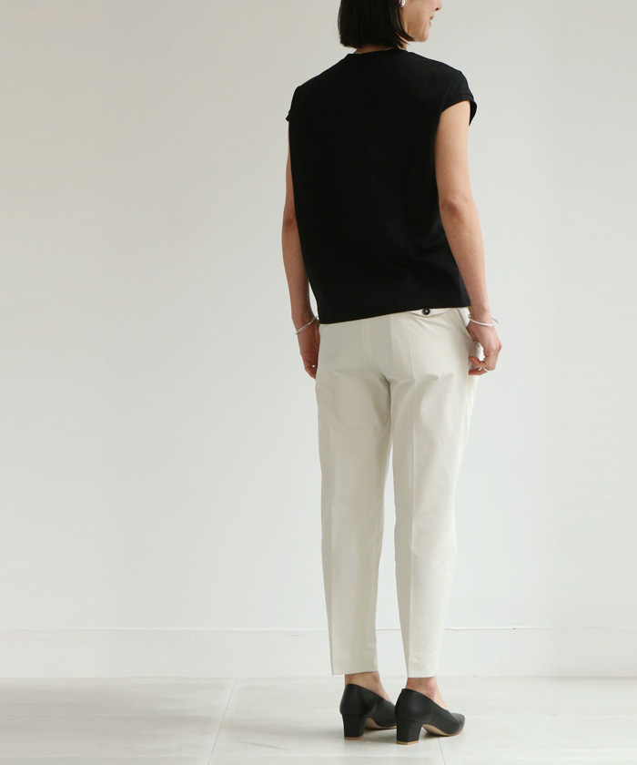 憧れのシルエット｜「リピートパンツ ウォッシャブル」 - MADRIGAL