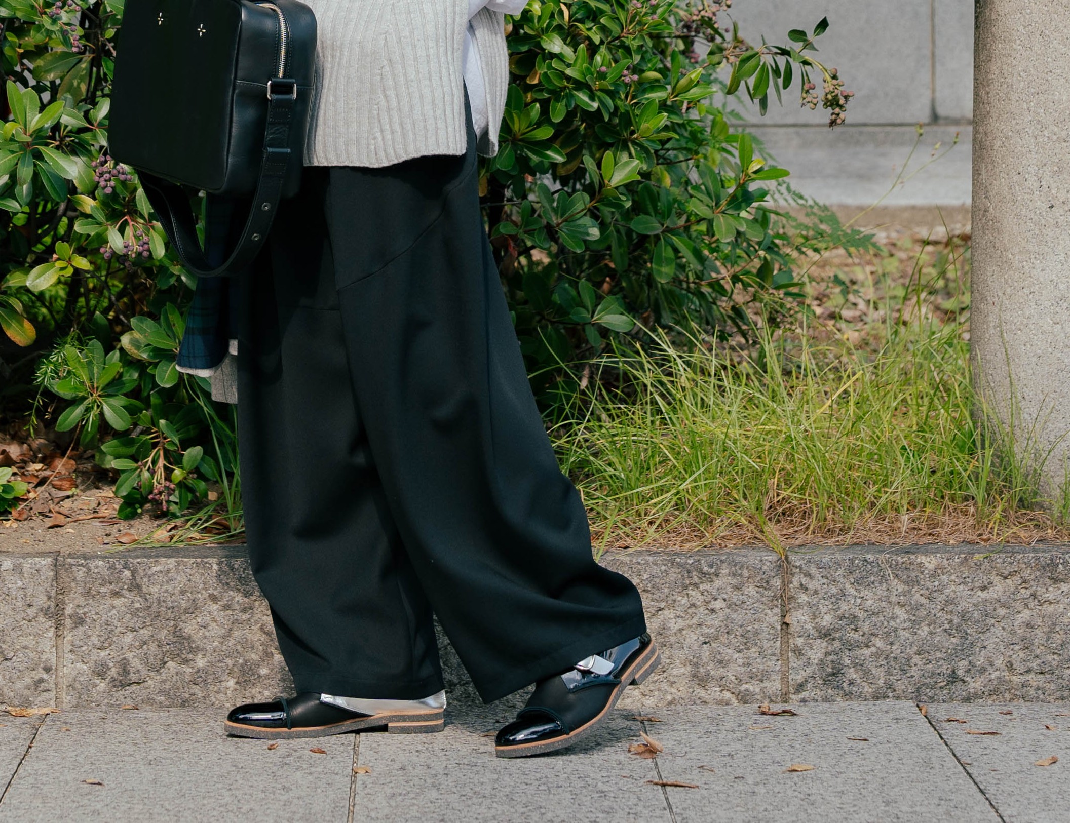 求めているのは「キレイ」？「カジュアル」？│「ドルフィンパンツ