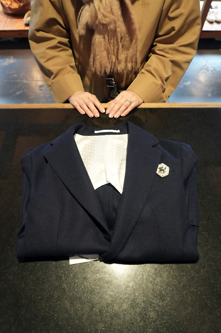 イーゼルジャケット