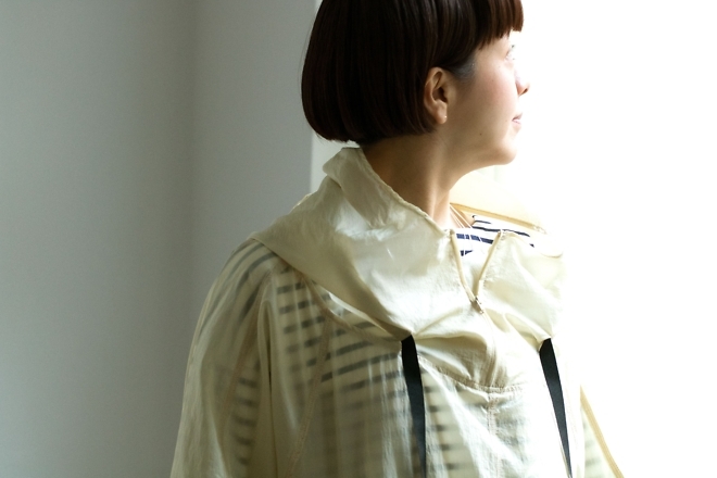 透明の服｜「バルーンポンチョ」