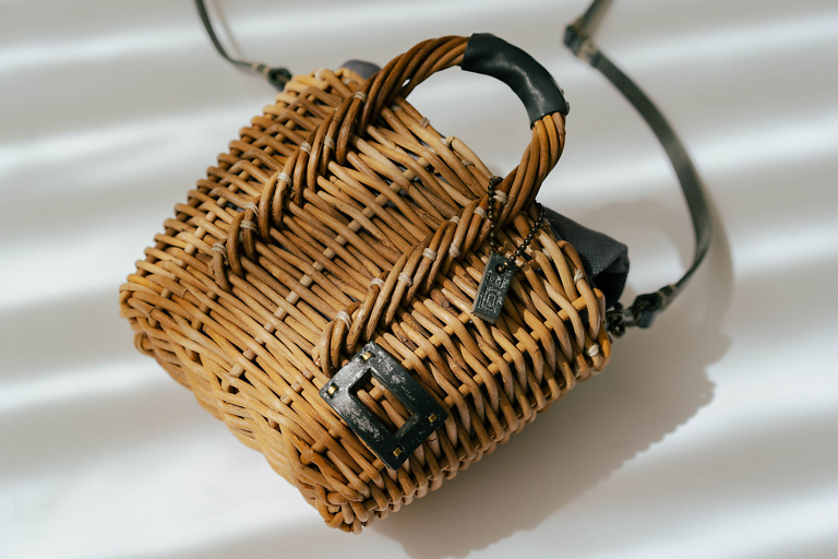 ”エバゴスのお探し物はありませんか？│eb.a.gos26AW