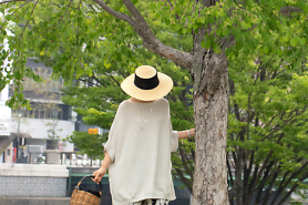 しのびよる、夏に|ハット Sheer(tocit)