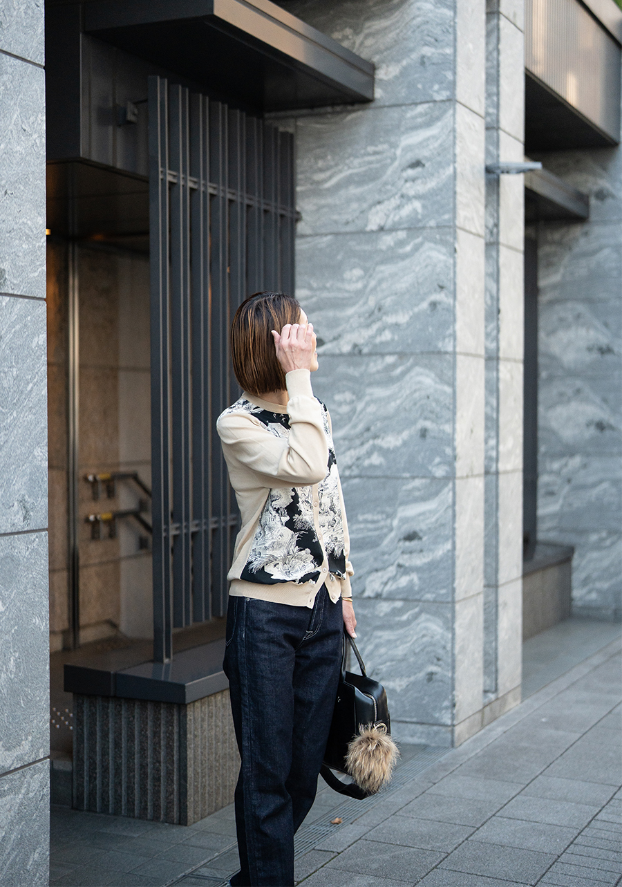 秋服 カーディガン
